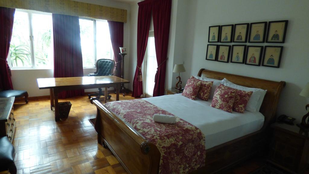 Capital House Boutique Hotel Претория Экстерьер фото