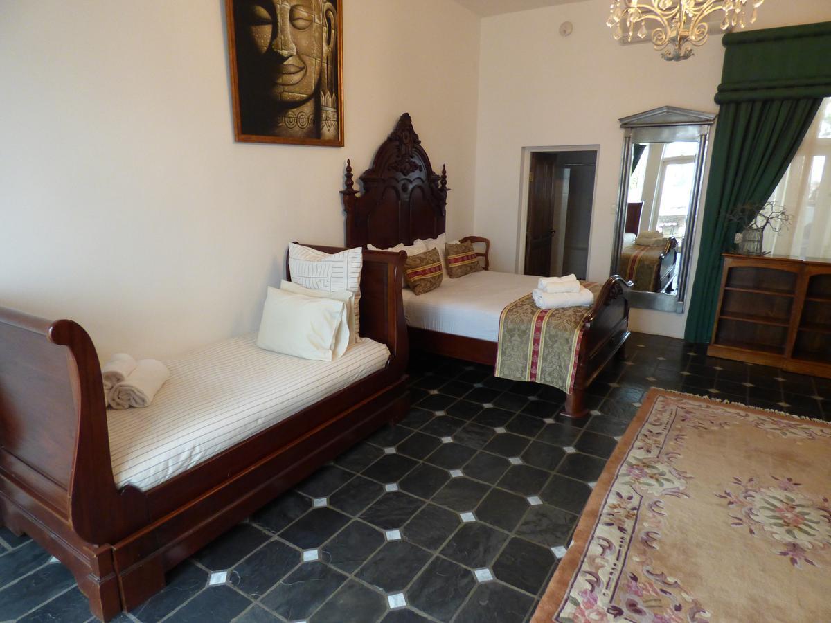 Capital House Boutique Hotel Претория Экстерьер фото