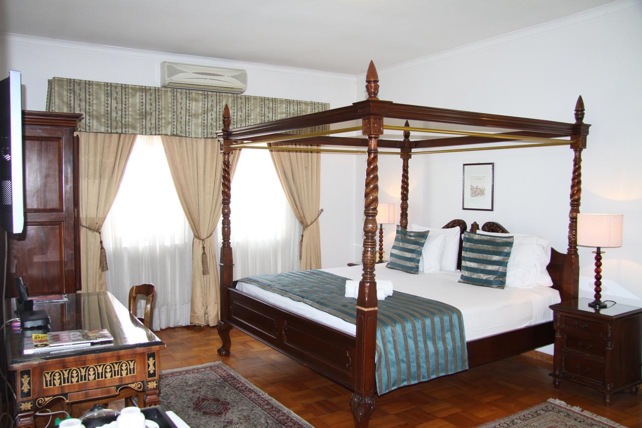 Capital House Boutique Hotel Претория Экстерьер фото