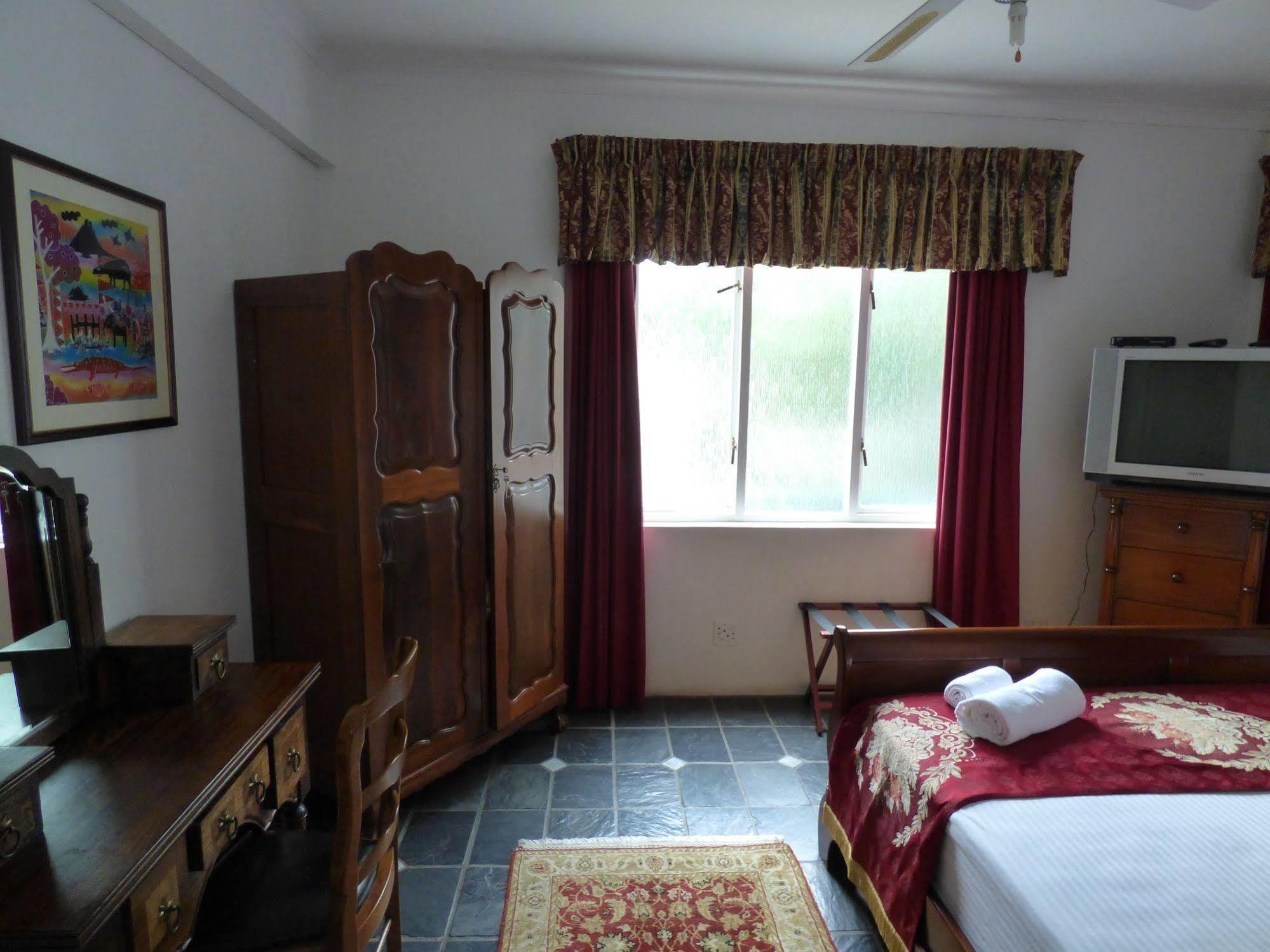 Capital House Boutique Hotel Претория Экстерьер фото